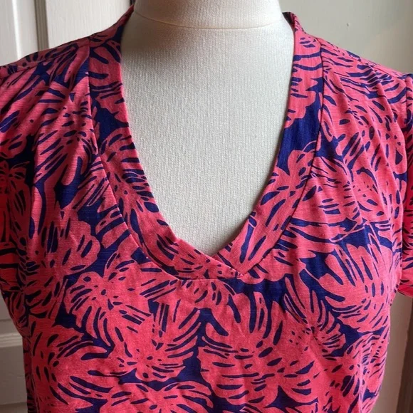 SALE any top priced under $15 can be 2 for $20 under $10 can be  3 for $20 - Picture 2 of 6